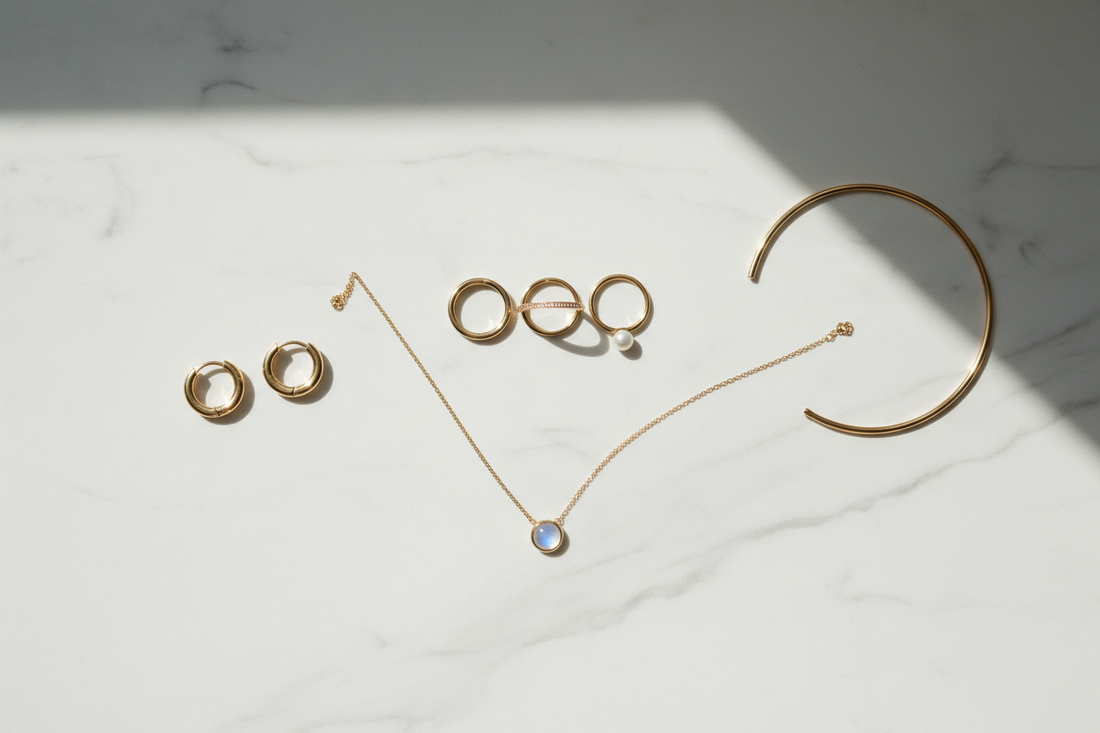 Les bijoux minimalistes : la tendance intemporelle de 2026
