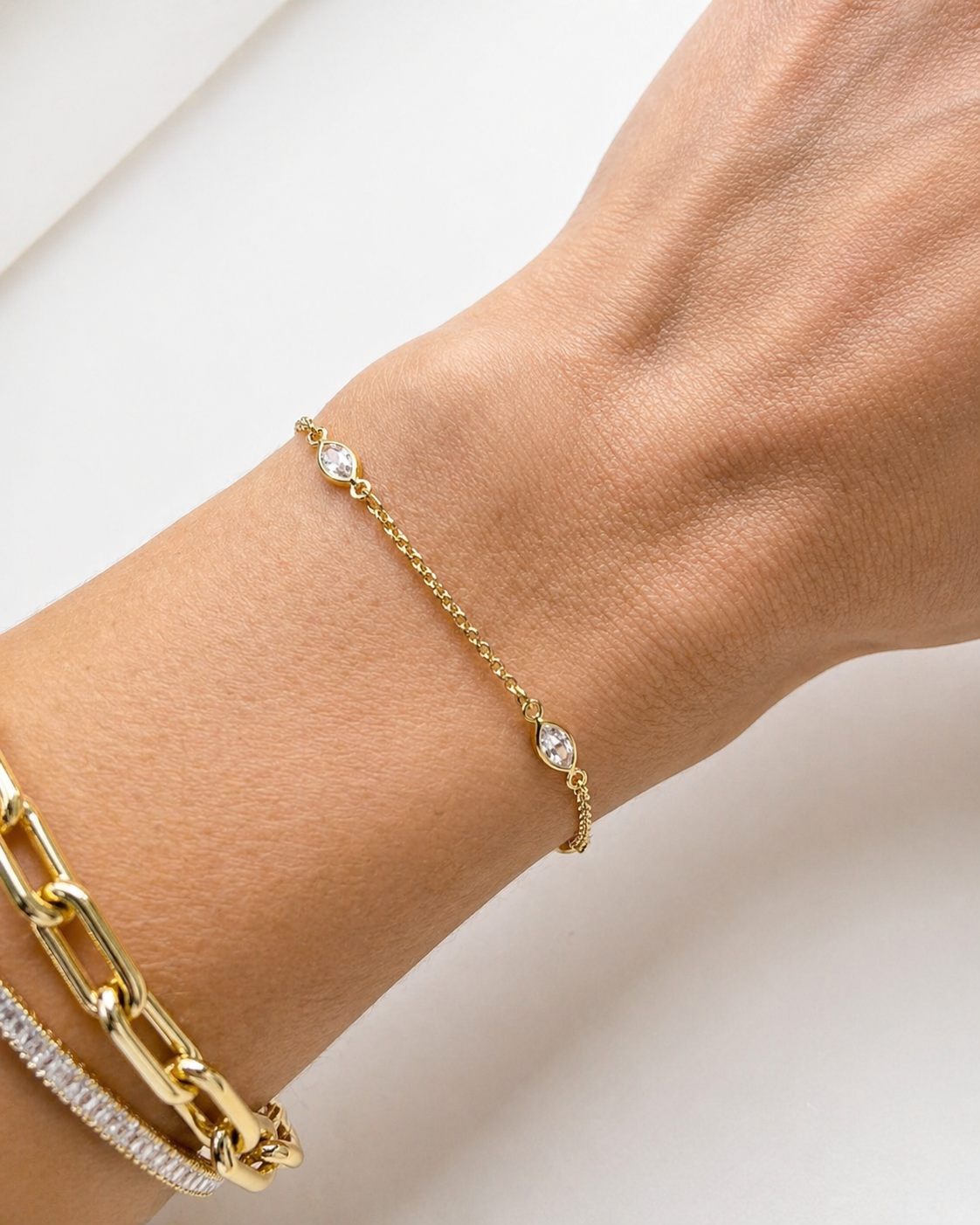Bracelet & Choker Cristal Ovale – Bijou Fin Minimaliste